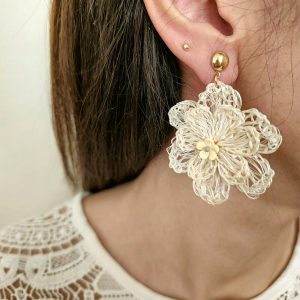 گوشواره گل آویز